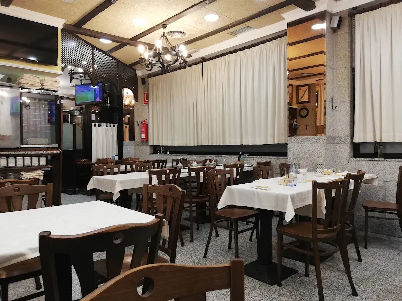 Muxia - Restaurante gallego en Madrid - foto 2