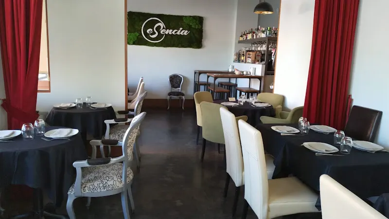 Esencia Las Tablas - Restaurante de cocina española en Madrid - foto 2