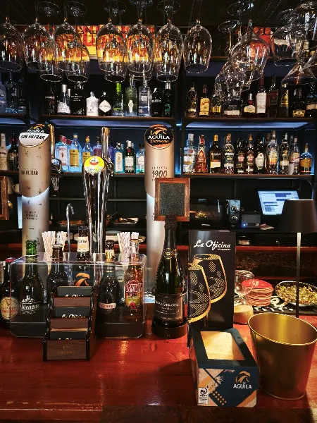 Cafetería Cervecería La Oficina