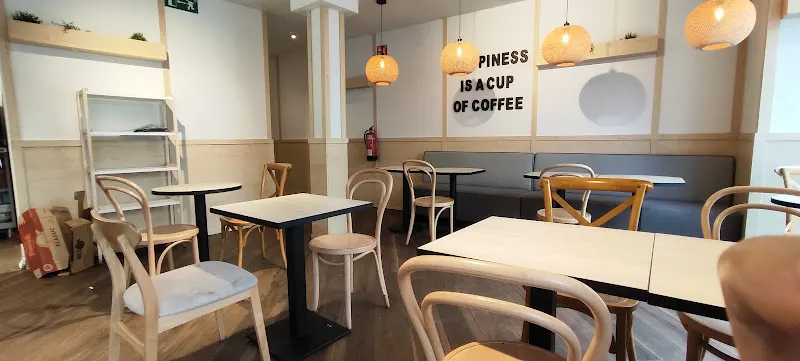 Vivari Coffee & Bakery - Cafetería en Madrid - foto 2