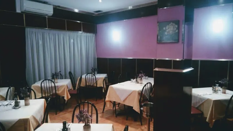 Restaurante Dos Tréboles - Bar restaurante en Madrid - foto 2