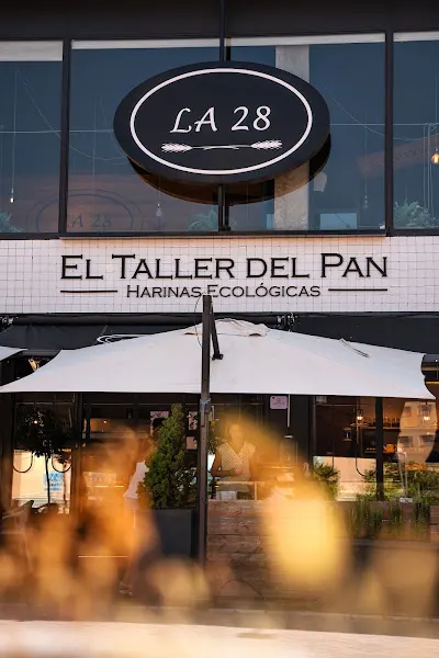 La28 Barajas El Taller del Pan - Cafetería en Madrid - foto 2