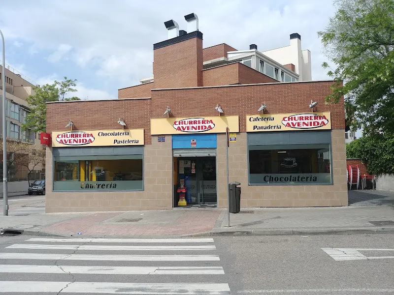 Churrería Cafetería Chocolatería Avenida - Churrería en Madrid - foto 2