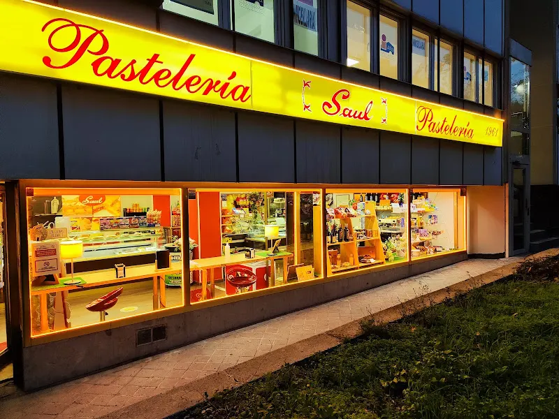 Pastelería Saúl (Crta.Canillas) - Pastelería en Madrid - foto 2