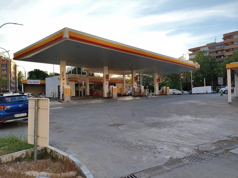 SHELL Machupichu - Gasolinera en Madrid - foto 2