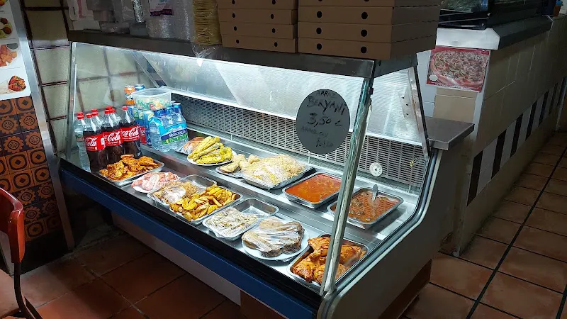 PIZZA HOT - Bar restaurante en Barcelona - foto 2