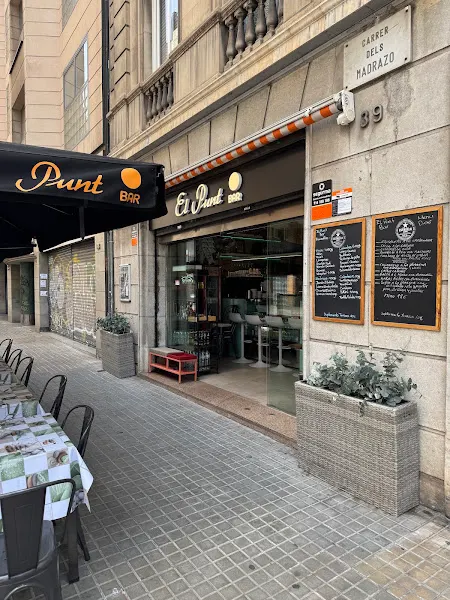 El Punt Bar - Restaurante en Barcelona - foto 2