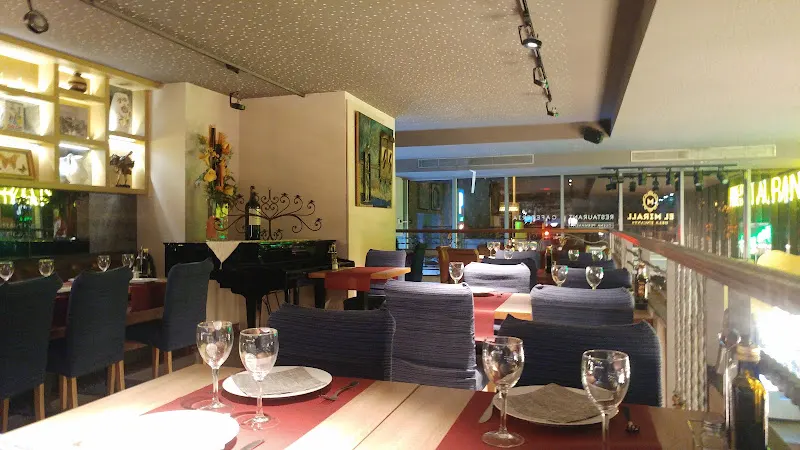 El Mirall Dels Encants - Restaurante en Barcelona - foto 2