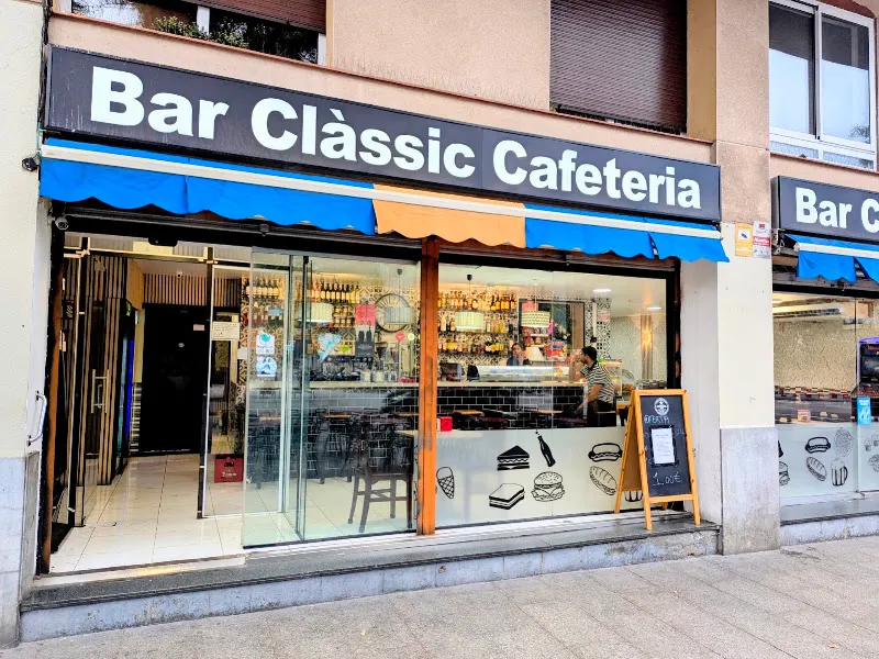 Bar Clàssic Cafeteria - Restaurante en Barcelona - foto 2