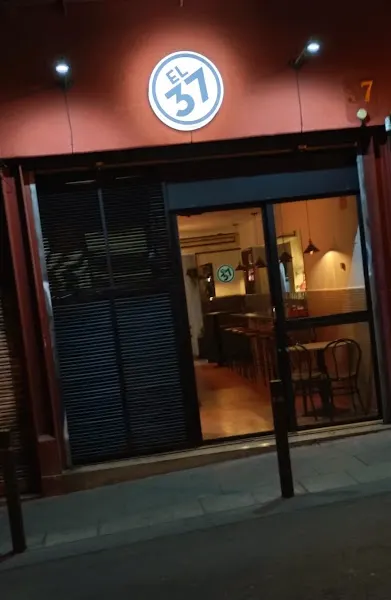 El 37 - Bar de tapas en Barcelona - foto 2