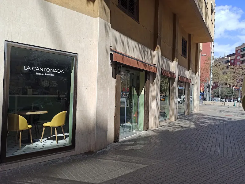 La Cantonada - Vinoteca en Barcelona - foto 2