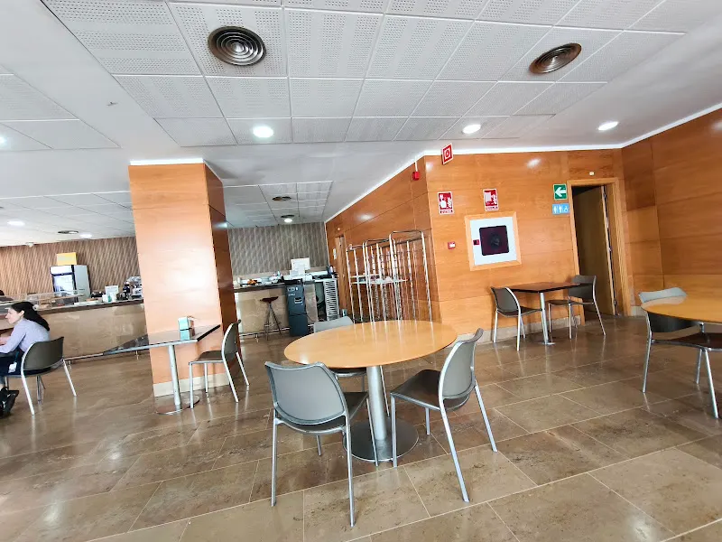 MONITAULA - Cafeteria | Restaurant