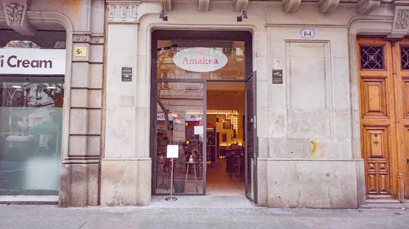 Restaurante Amaltea - Restaurante vegetariano en Barcelona - foto 2