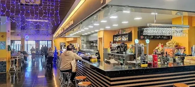 La Trobada - Bar restaurante en Barcelona - foto 2