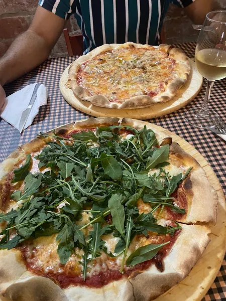 PIZZEANDO