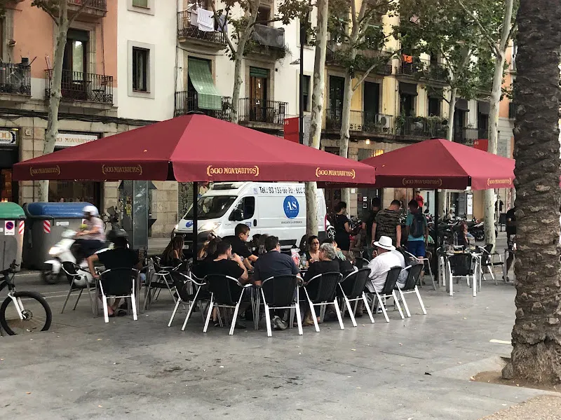 100 Montaditos Tapas Raval - Bar de tapas en Barcelona - foto 2