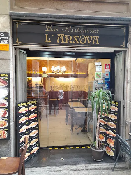L’Anxova - Bar en Barcelona - foto 2