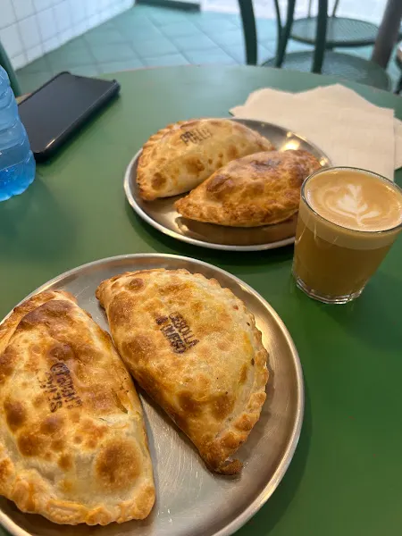 La Baldosa · Empanadas & Bar - Barcelona