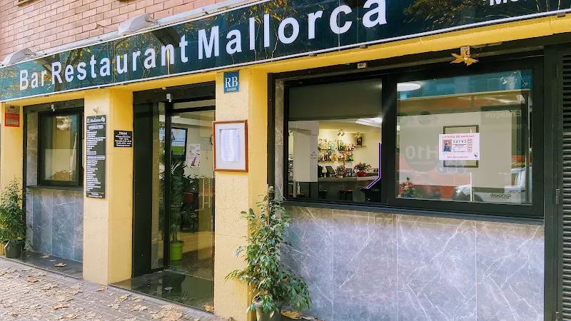 Bar Restaurant Mallorca - Restaurante de cocina catalana en Barcelona - foto 2