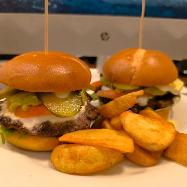 BCN Lounge Restaurant and Sports Bar - Barcelona