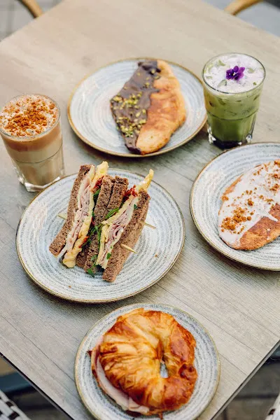 Santagloria Coffee & Bakery