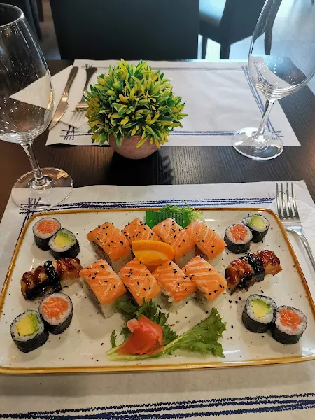 Can Chen Restaurant- Cafeteria