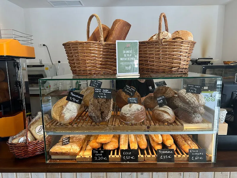 ECCO Coffee & Bakery Horta