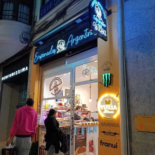 Las Empanadas de la Yaya | Argentinian takeaway | para llevar Valencia - València