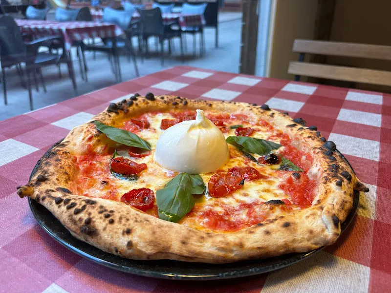 Squisita Pizzería - València