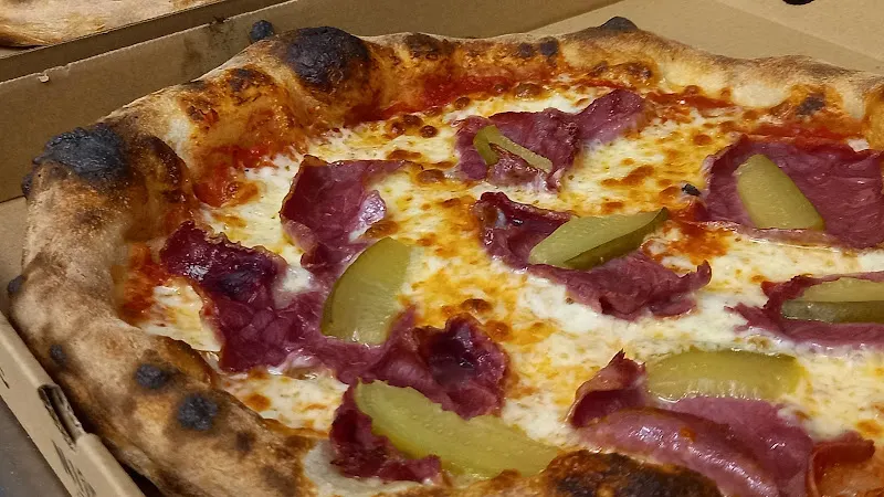 Nikki Pizza - Pizzería en València - foto 2