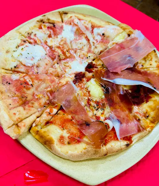 Pizzeria Michelangelo - Pizzería en València - foto 3