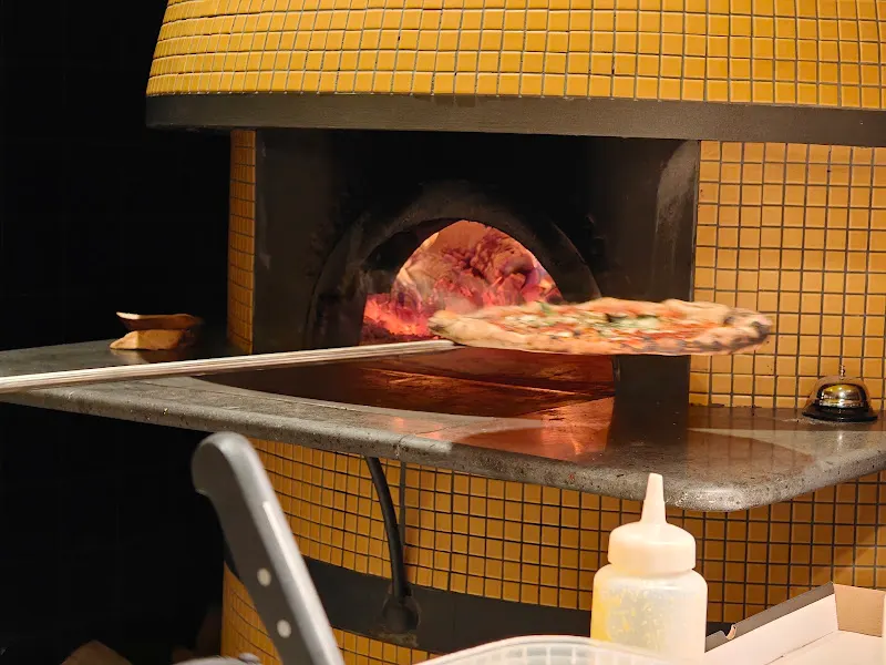 NAP - Pizzería en València - foto 2