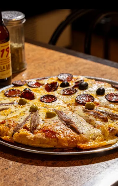 Bruto Pizza Bar • Pizza Argentina en Valencia