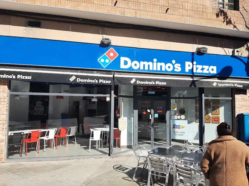 Domino's Pizza - Pizzería a domicilio en València - foto 2