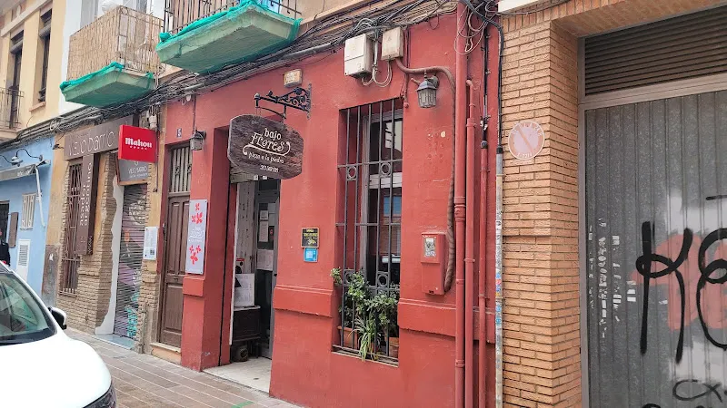 Bajo Flores - Pizzería en València - foto 2
