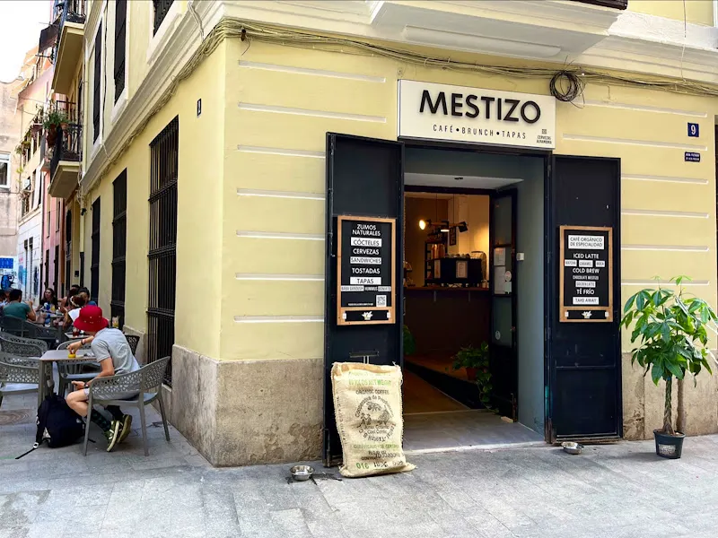 MESTIZO - Café de especialidad • Brunch • Tapas - Cafetería en València - foto 2