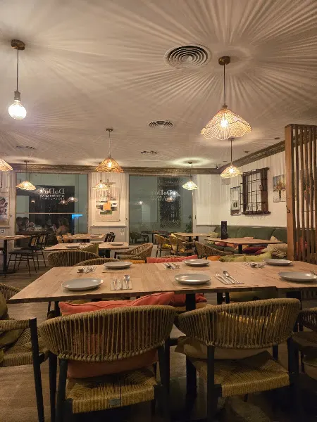 Dodo's Mediterrasian Restaurant