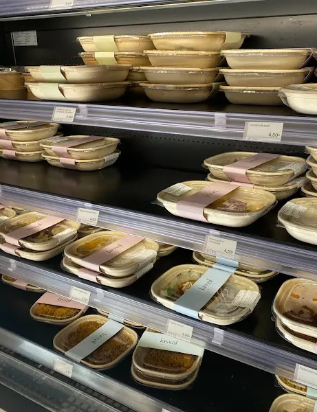 Lassal TakeAway - Cirilo Amorós - Restaurante de comida para llevar en València - foto 2