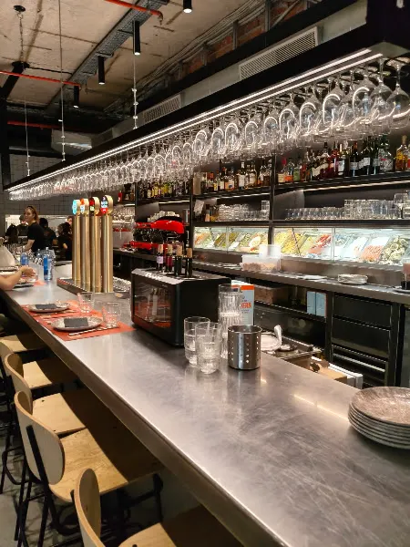 BAR X by Ricard Camarena