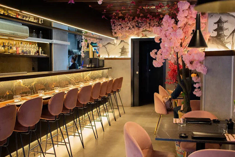 Sushitio Centro - Restaurante japonés en València - foto 2