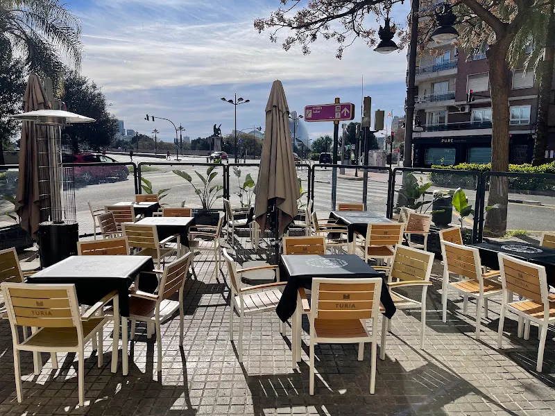 Restaurante Feliz Les Artes y Ciencias - Restaurante de cocina española en València - foto 2