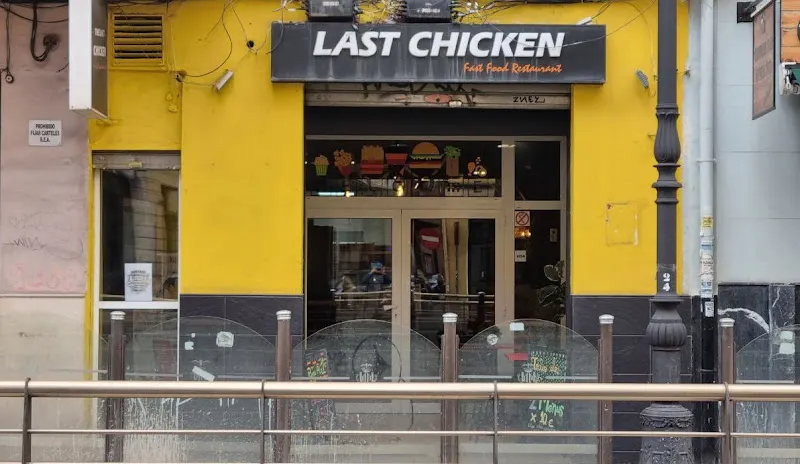 Last Chicken - Restaurante de comida para llevar en València - foto 2