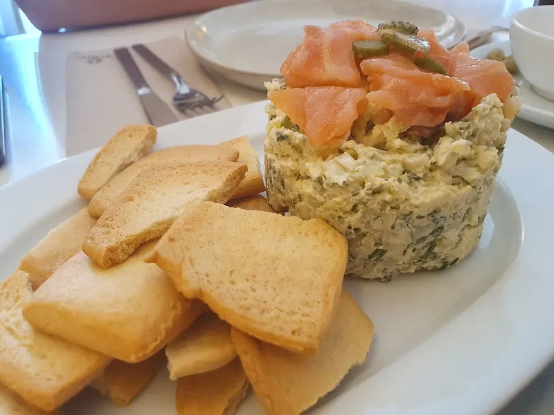Taberna Ultramarinos EL PARTERRE