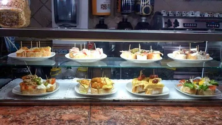 BAR RESTAURANTE CAFE TONET - Restaurante en València - foto 2
