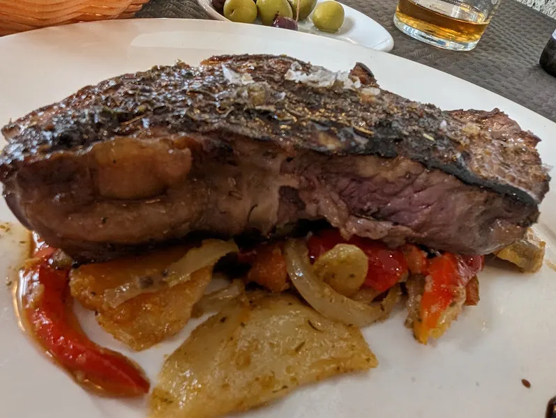 Cafetería - Restaurante Don Pelayo