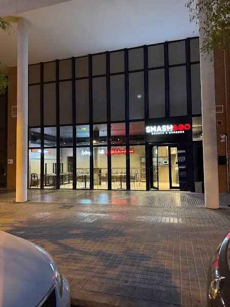 SMASH & GO (Campanar) حلال - Restaurante halal en València - foto 2
